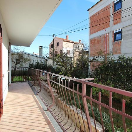 Rooms And Apartment Sanja โรวีน ภายนอก รูปภาพ