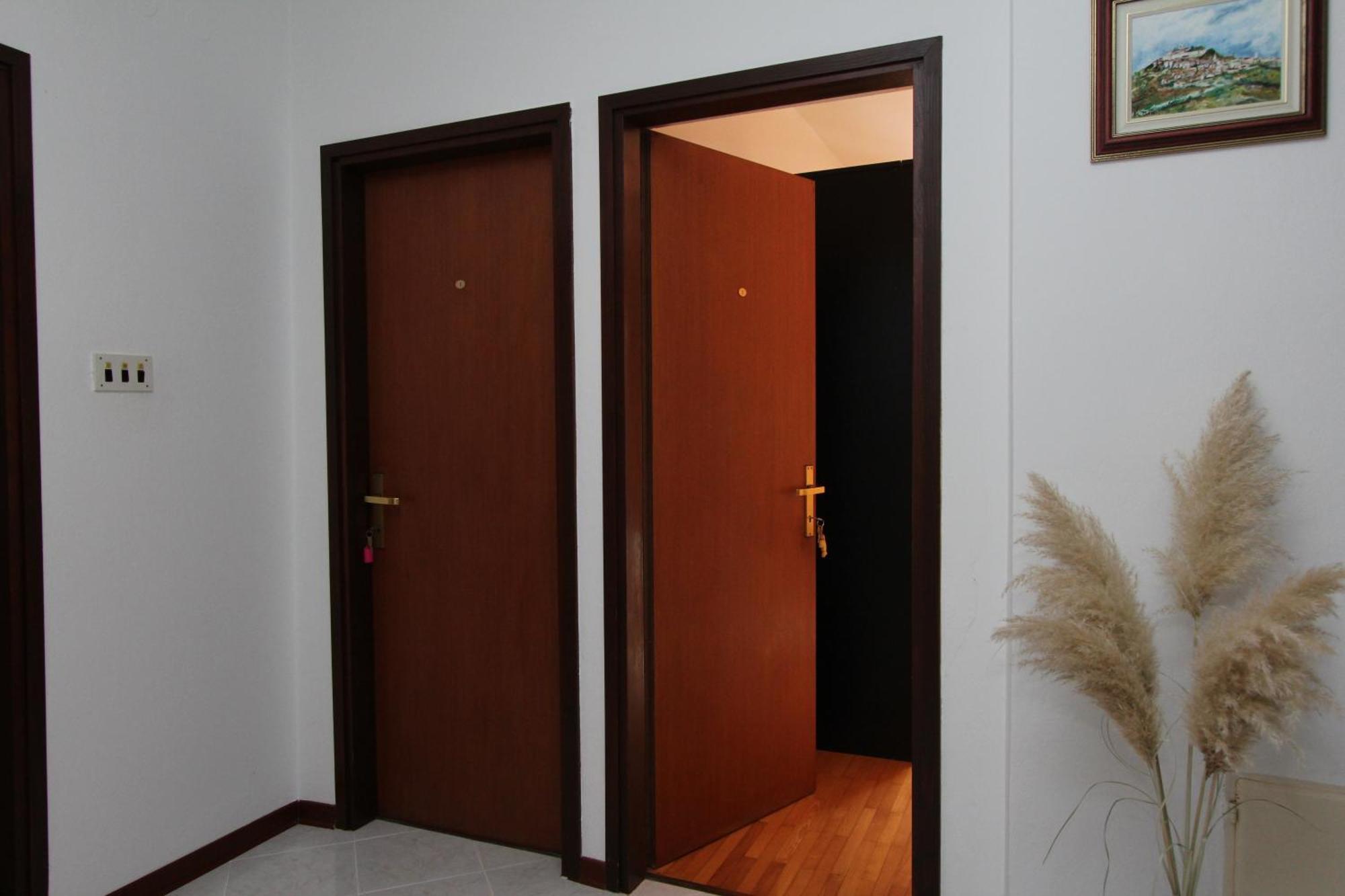 Rooms And Apartment Sanja โรวีน ภายนอก รูปภาพ