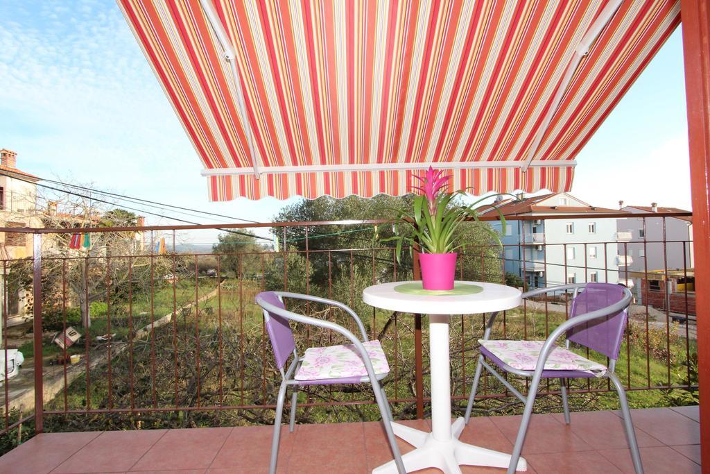 Rooms And Apartment Sanja โรวีน ภายนอก รูปภาพ